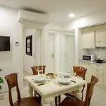Arcom Palace 4*