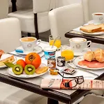 Arcom Palace Aparthotel Pomezia