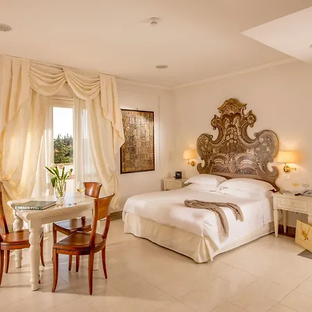 Arcom Palace 4*