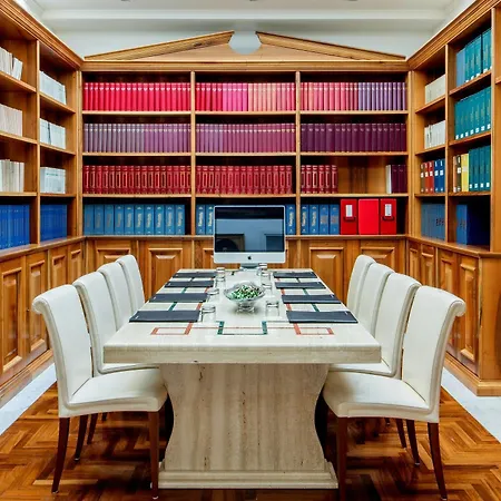 Arcom Palace 4* بوميتْسْيا