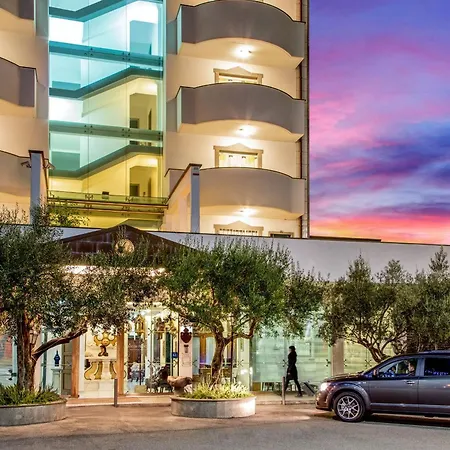 Arcom Palace 4* ポメツィア