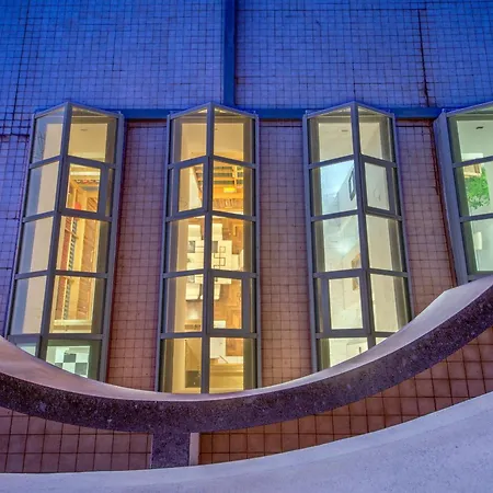 شقة فندقية Arcom Palace 4*