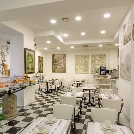 Aparthotel Arcom Palace