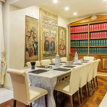 Lägenhetshotell Arcom Palace Pomezia