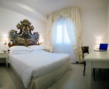 Arcom Palace Aparthotel Pomezia