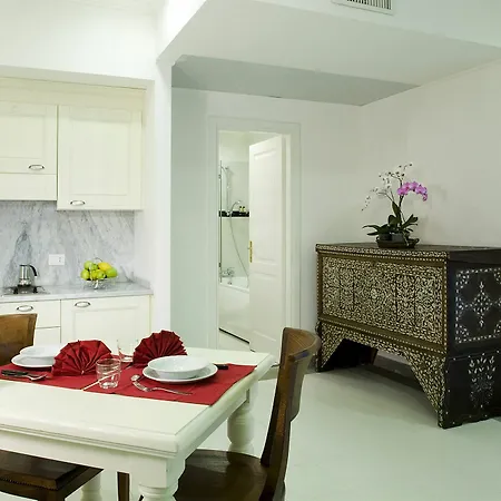 Arcom Palace شقة فندقية