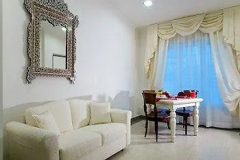 Apart Otel Arcom Palace 4*