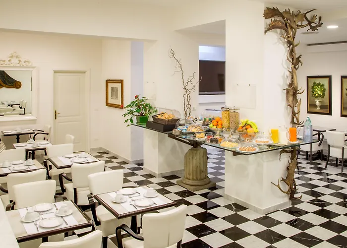 Arcom Palace Apart Otel 4*