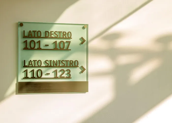 Arcom Palace Aparthotel Pomezia