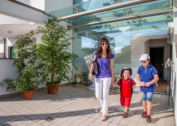 Arcom Palace Apart Otel