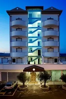 Arcom Palace Aparthotel Pomezia